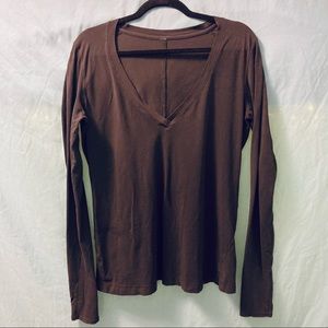 Black Lululemon V-neck long sleeve shirt